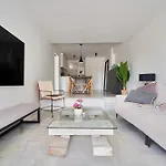 Banus - Banus, Modern, Bright And Balcony *