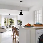 Banus - Banus, Modern, Bright And Balcony Apartment Marbella