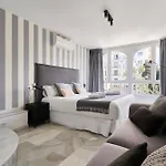 Banus - Banus, Modern, Bright And Balcony *