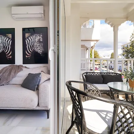 Marbella Banus Suites - Banus - Premium 1Br - 1Ba - Bright & Modern - Outdoor Balcony - Pool - Opposite The Hard Rock Hotel - Walk To Puerto Banus, Beach & El Corte Ing Luxury Shopping