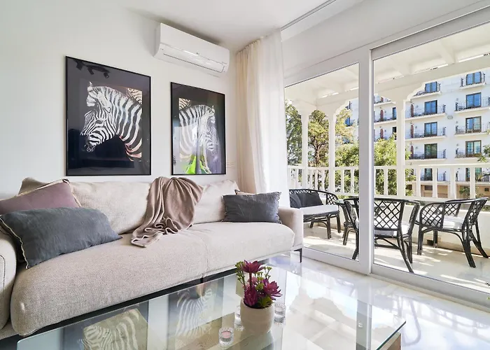 Апартаменты Banus - Banus, Modern, Bright And Balcony *