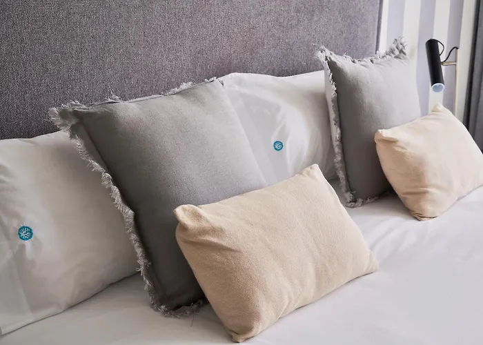 Banus - Banus, Modern, Bright And Balcony Appartement *